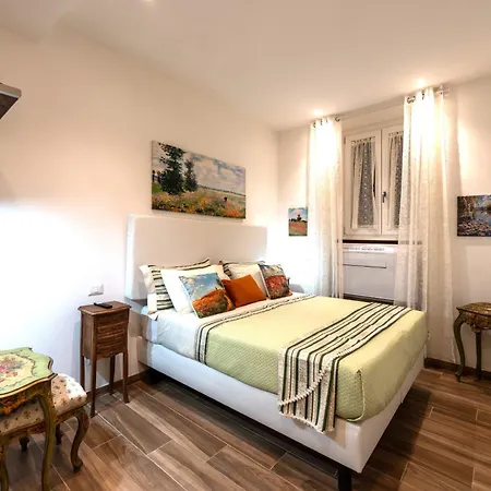 Bohemian Pigneto - 2bdr 2bath, Metro At 10 Minutes Connecting Quickly To Ancient Rome, Comfy Cozy Family Friendly - Artists' Vibrant Pigneto District - Warm Guest Care In 4 Languages アパート