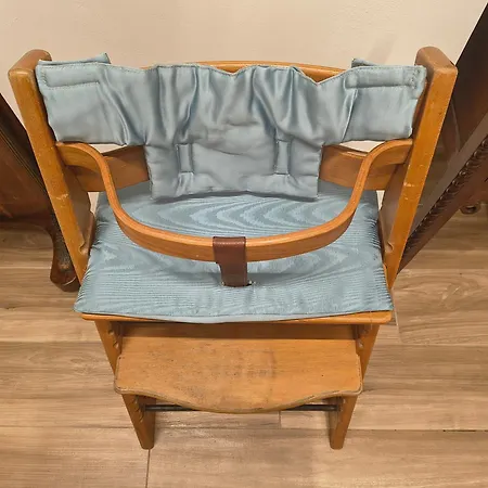 Bohemian Pigneto Rhome - 2bdr 2bath - Metro Pigneto Connecting In 8 Minutes To Colosseum - Near Termini Railway Station, La Sapienza Uni, Policlinico Umberto I Hospital - Family Friendly With Baby Equipment - Secure & Vibrant Area - Warm 4 Language C Apartment